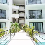Sara Luxury Private Pool Surrounded By Nature